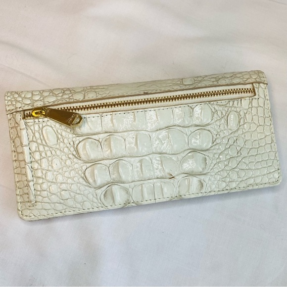 Brahmin Ivory, Tan, and Black Crocodile Embossed Wallet with Black Accent -NWOT - Picture 6 of 14